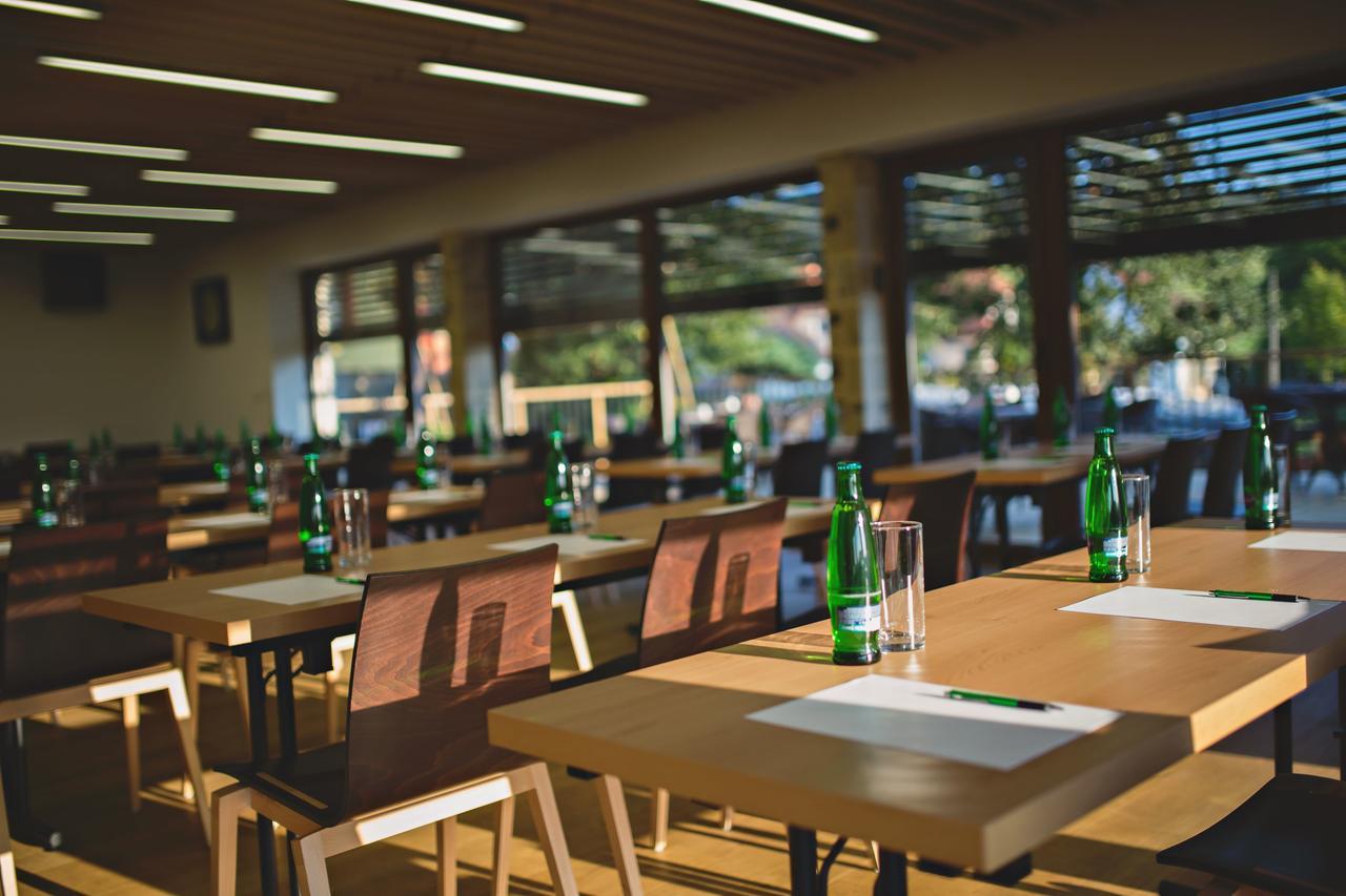 Hotel Statek Ceska Lipa Myslovice à Klatovy Extérieur photo