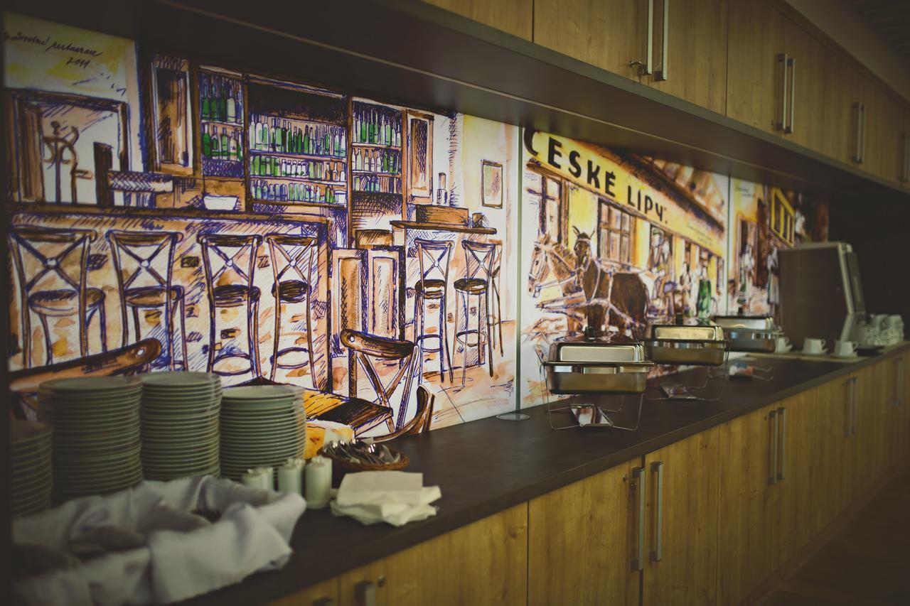 Hotel Statek Ceska Lipa Myslovice à Klatovy Extérieur photo